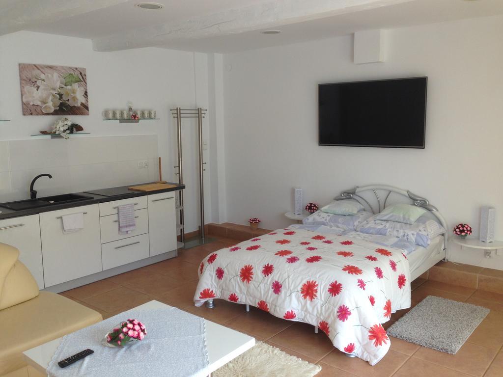 Apartamenty Kris Mikołajki Eksteriør billede